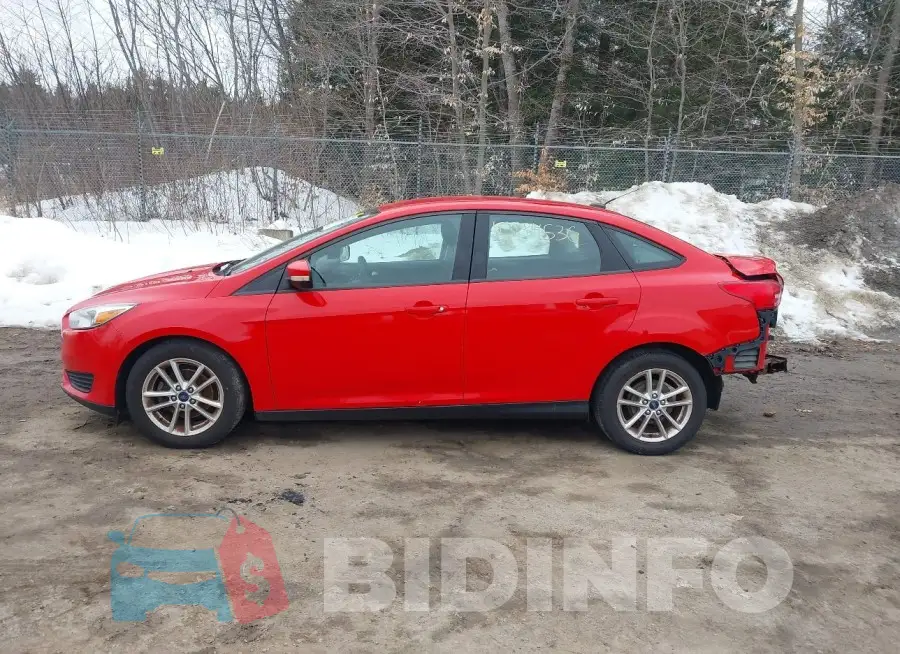 1FADP3F22FL317086 Photo# 13