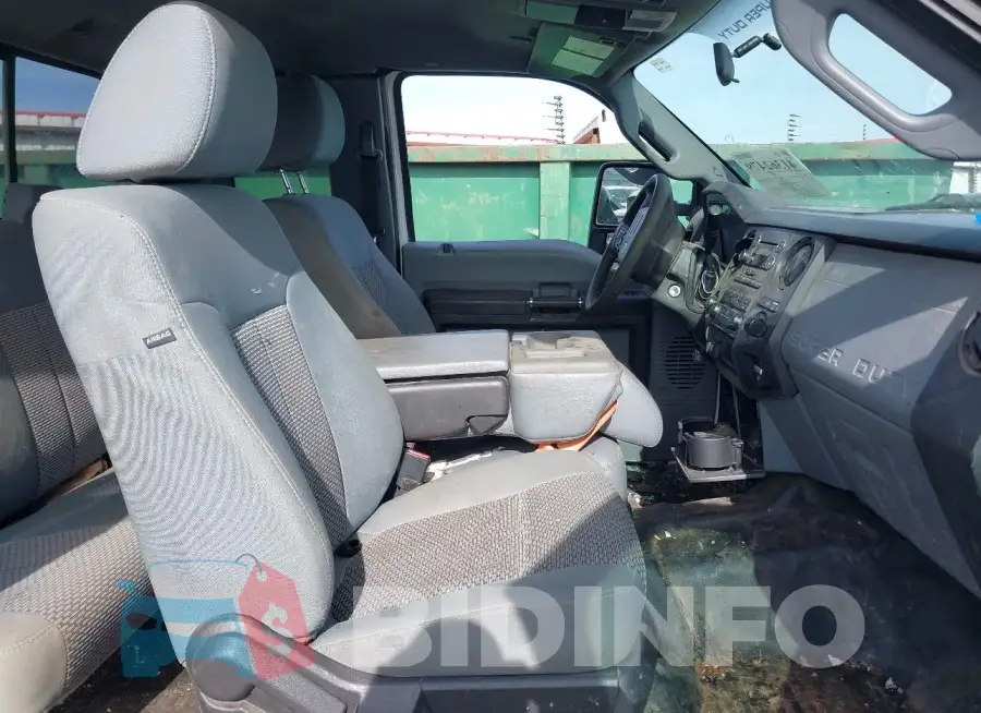 1FT8X3B63GEA60725 Photo# 6