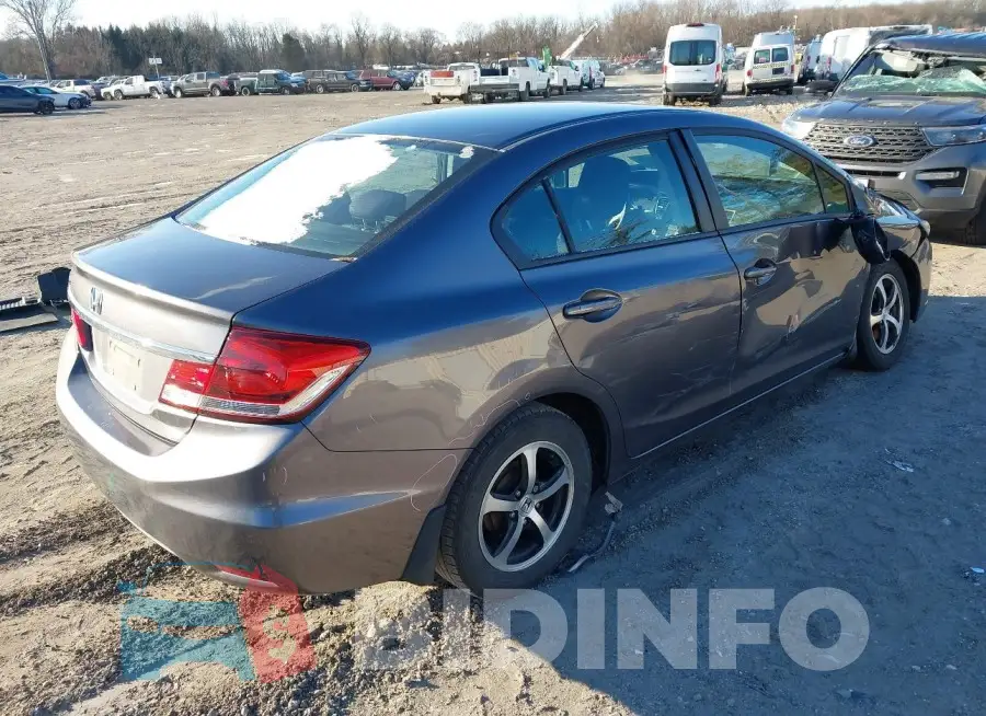 19XFB2F73FE227770 Photo# 4