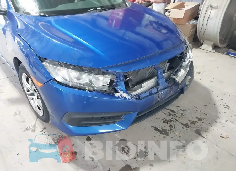 19XFC2F56HE027237 Photo# 17