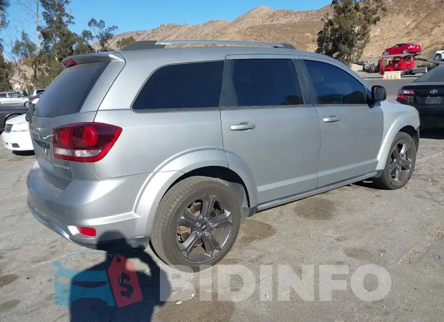 3C4PDCGB3LT206335 Photo# 4