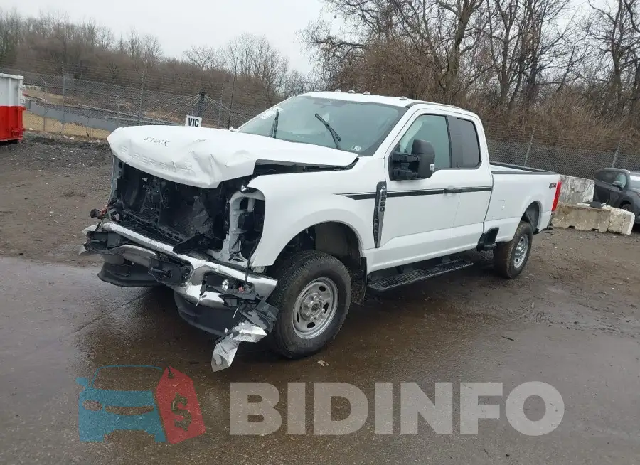 1FT8X2BA2PEE06794 Photo# 2