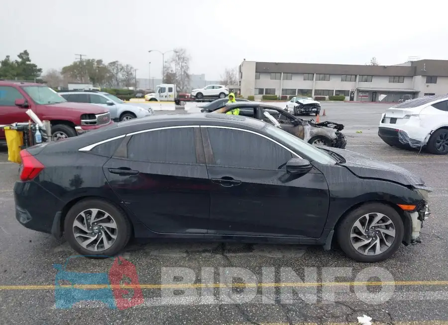 2HGFC2F72GH569294 Photo# 14