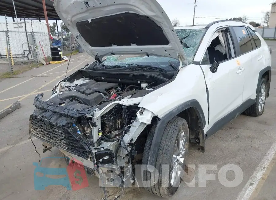 2T3C1RFV4RW300604 Photo# 6