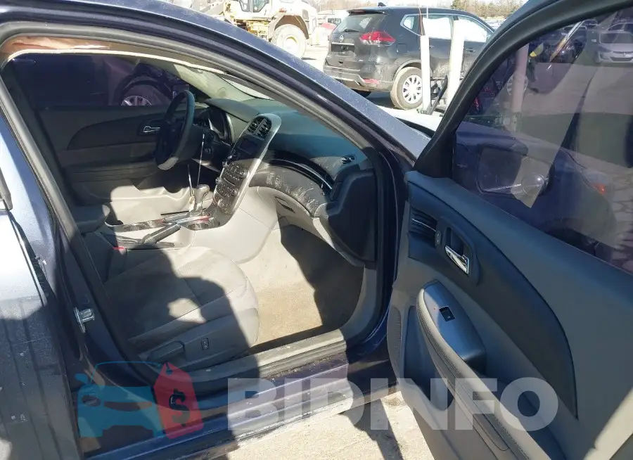 1G11A5SL6FF225656 Photo# 5