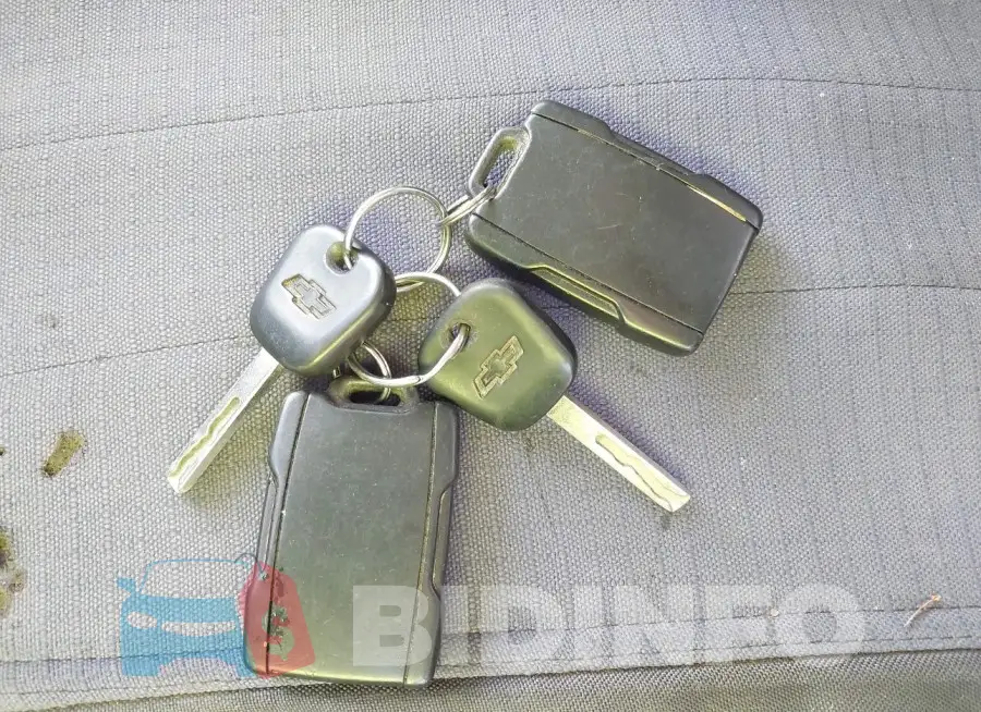 1GCHTBEA6H1211894 Photo# 11