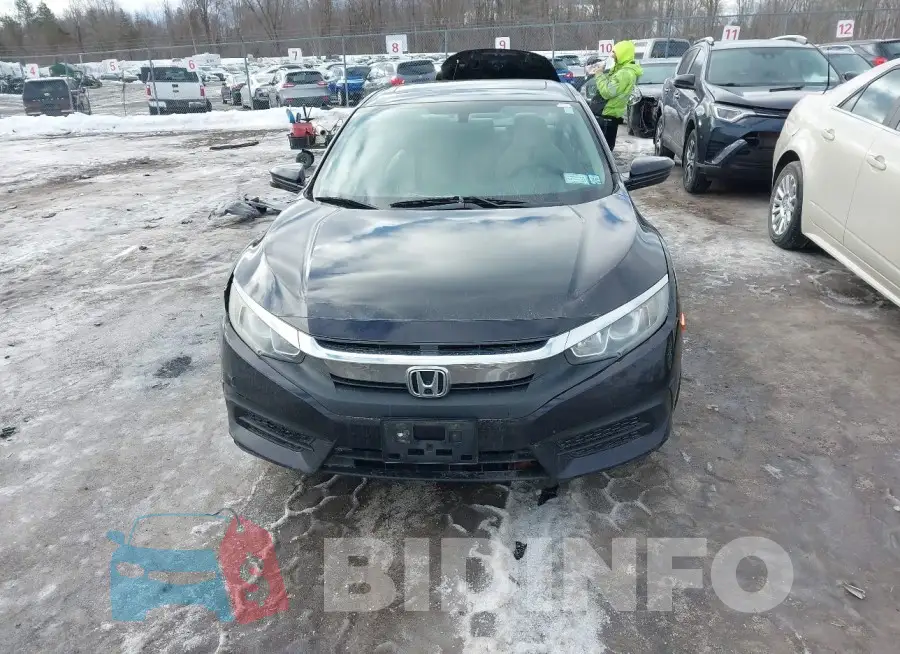 19XFC2F78GE214317 Photo# 12