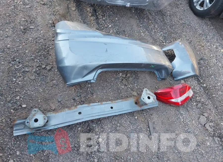 ML32F3FJ9HHF05868 Photo# 12