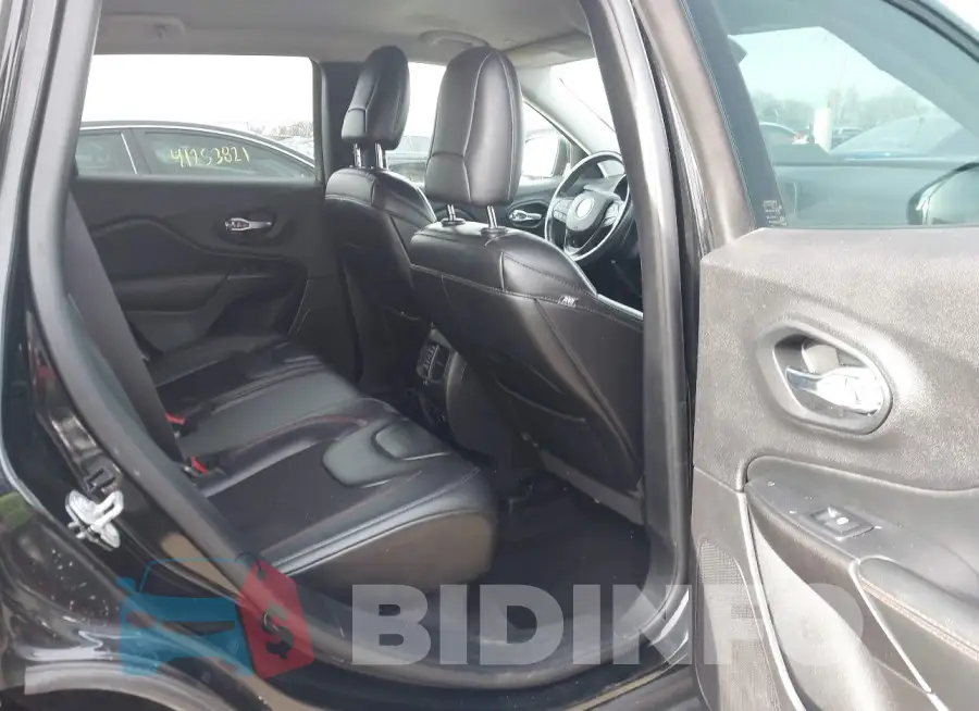 1C4PJMBX0KD395421 Photo# 8