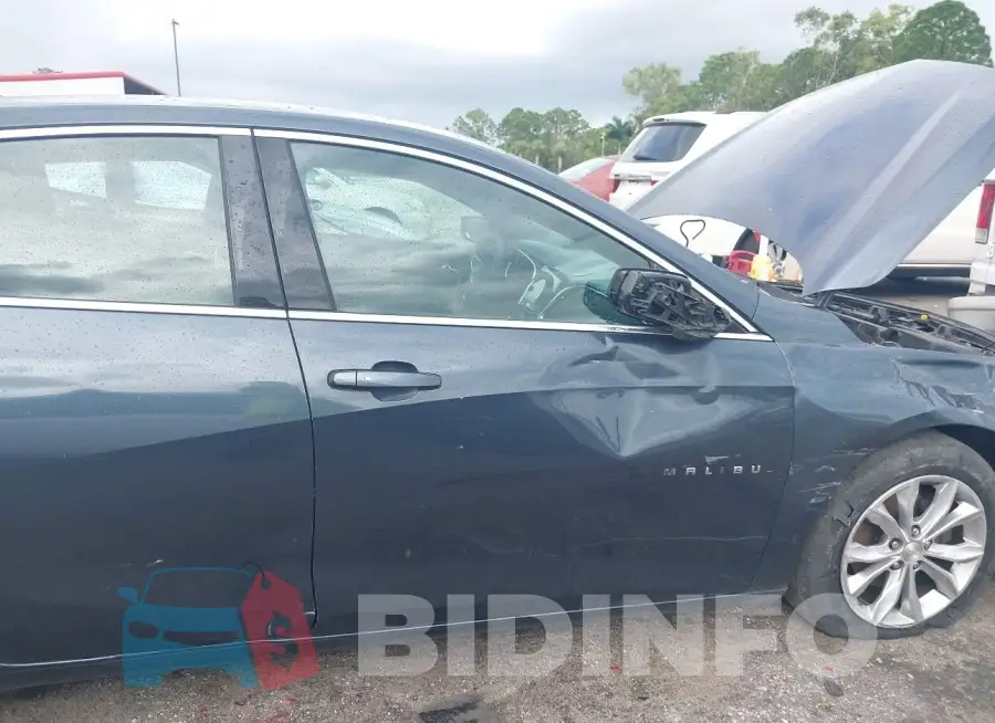 1G1ZD5ST6KF113086 Photo# 18