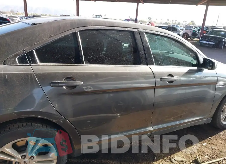 1FAHP2E85FG184530 Photo# 13