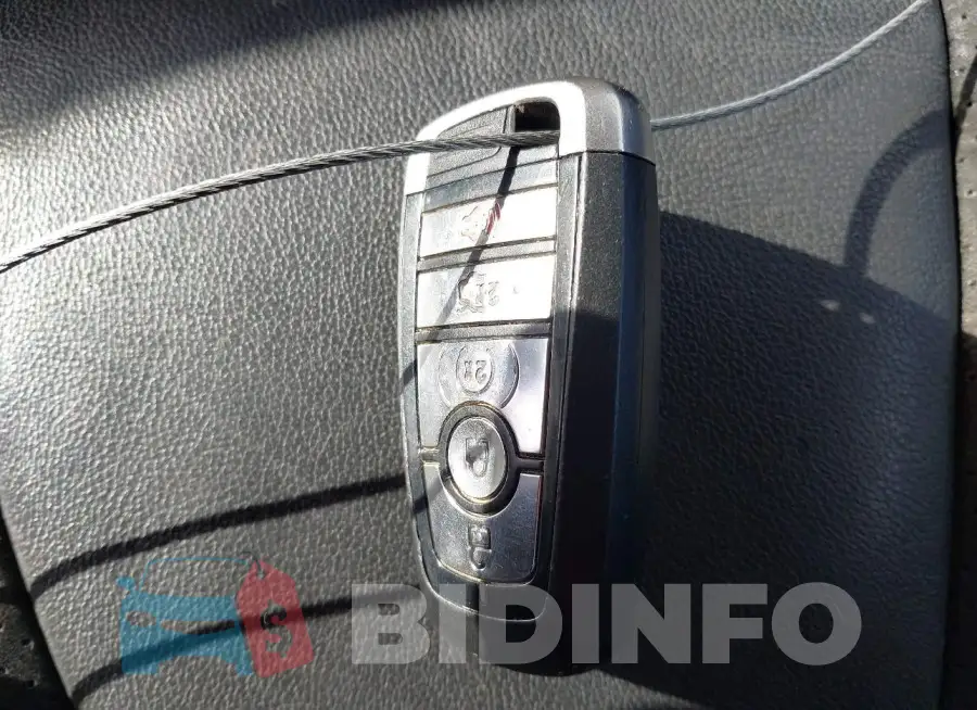 2FMPK4AP4HBB50419 Photo# 11