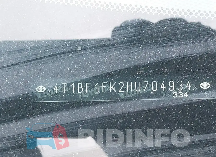 4T1BF1FK2HU704934 Photo# 9