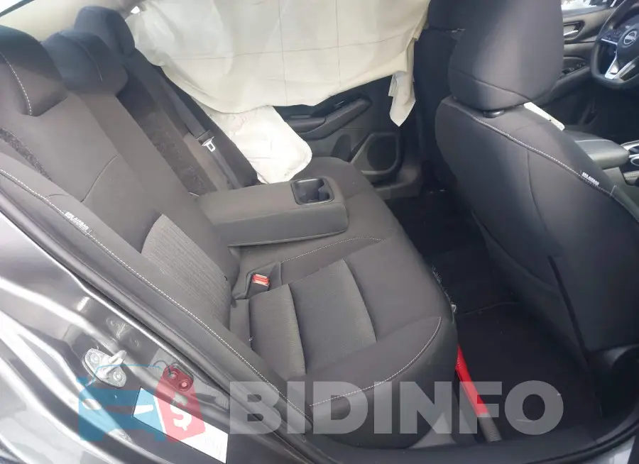1N4BL4DVXPN358187 Photo# 8