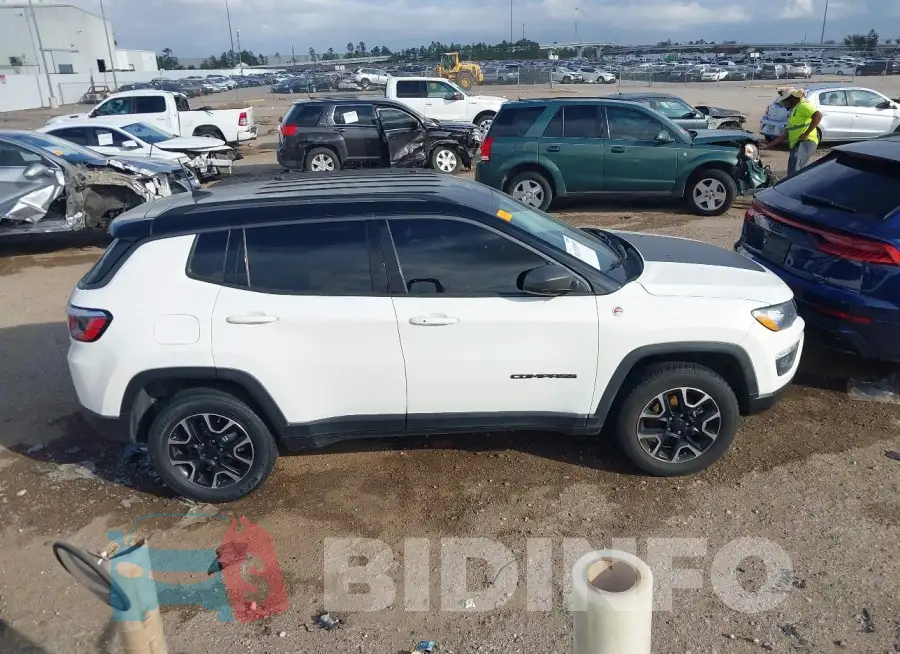3C4NJDDB1LT226979 Photo# 11