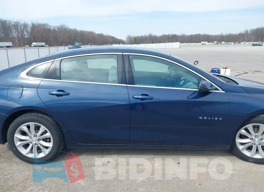 1G1ZD5ST2LF059657 Photo# 13