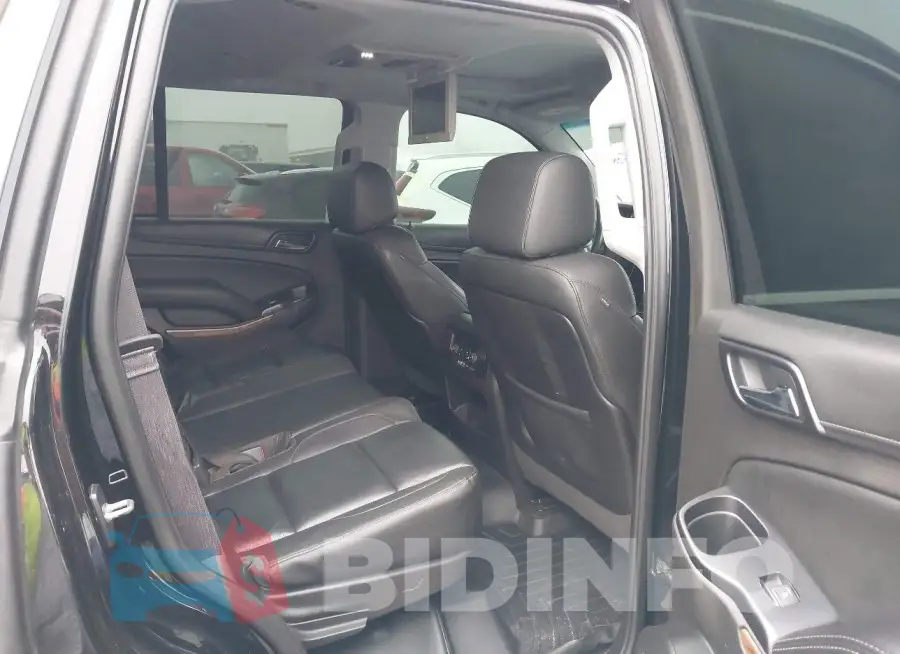 1GNSCCKC2GR100879 Photo# 8