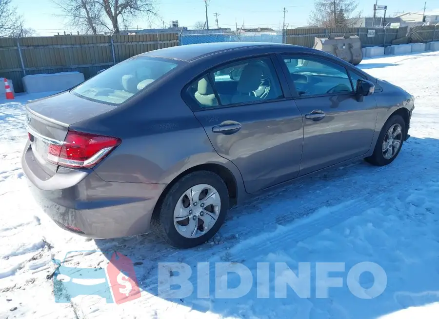 2HGFB2F57FH521841 Photo# 4
