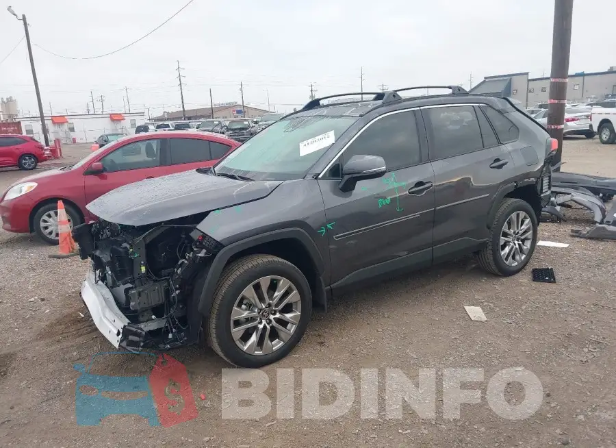 2T3C1RFV9RC298589 Photo# 2