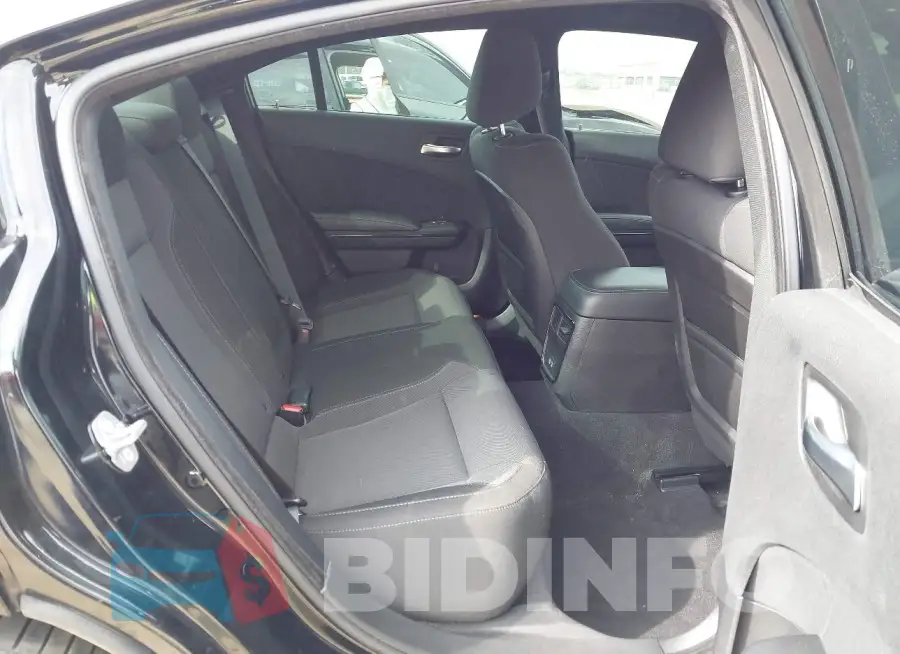 2C3CDXBG4KH599816 Photo# 8