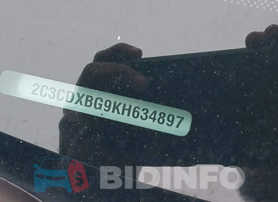 2C3CDXBG9KH634897 Photo# 9
