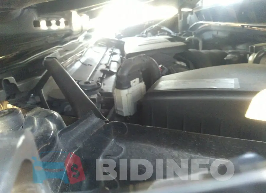 1GCPYCEF5LZ122181 Photo# 10