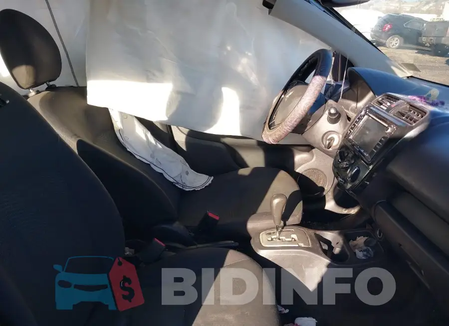 ML32F3FJ6HHF14835 Photo# 5