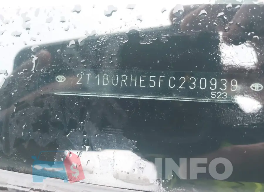 2T1BURHE5FC230939 Photo# 9