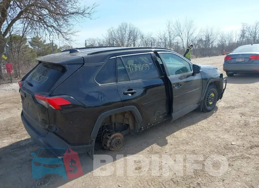 2T3A1RFV4MC162984 Photo# 4