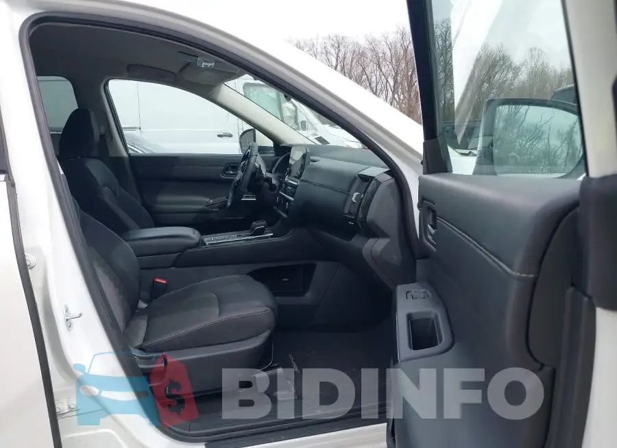 5N1DR3BA1RC274037 Photo# 5