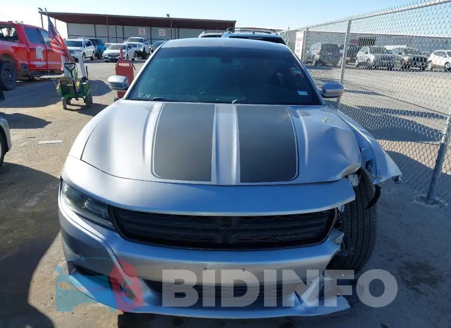 2C3CDXBG1FH784007 Photo# 12