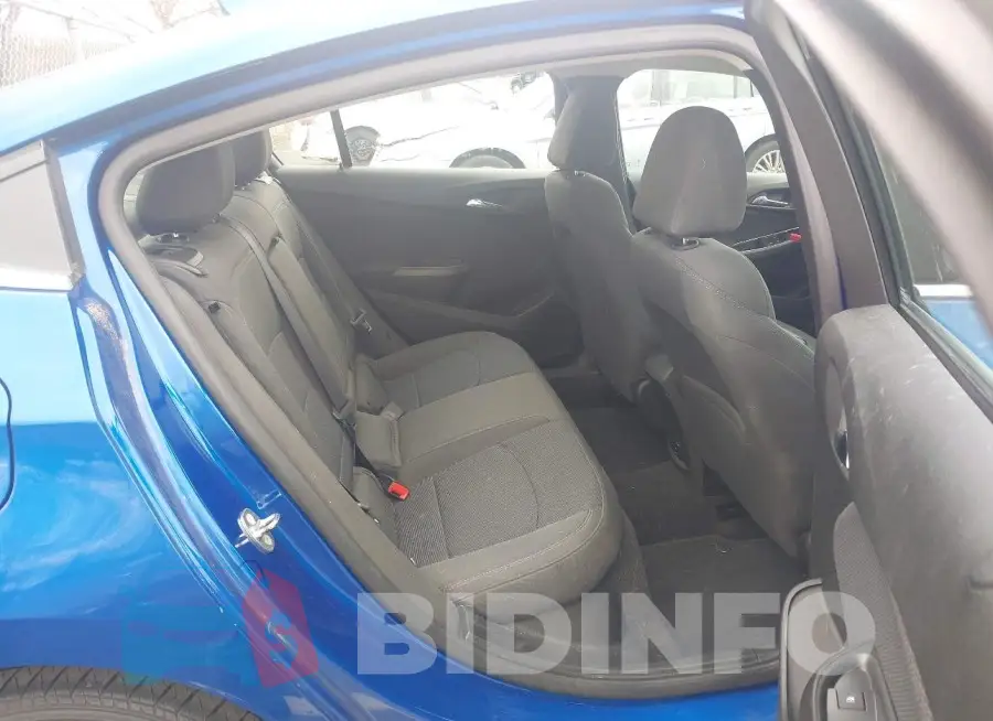 1G1BE5SM4J7126919 Photo# 8