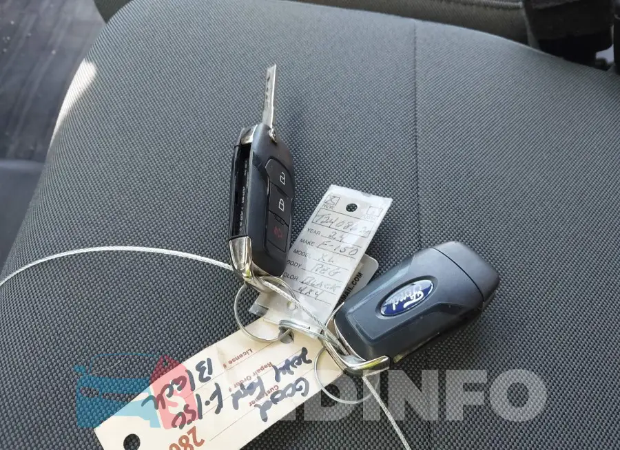 1FTMF1LP5RKE40862 Photo# 11