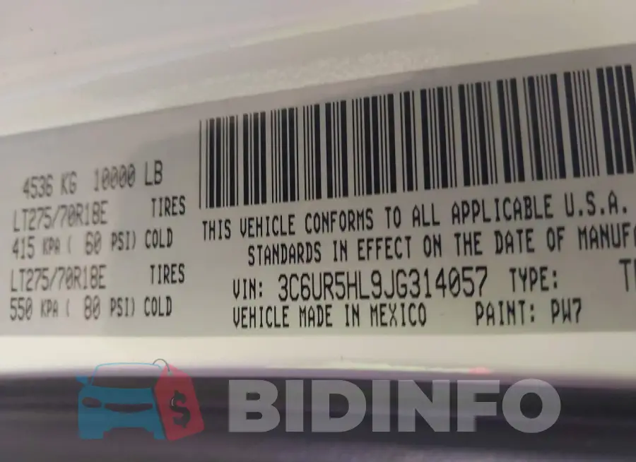 3C6UR5HL9JG314057 Photo# 9