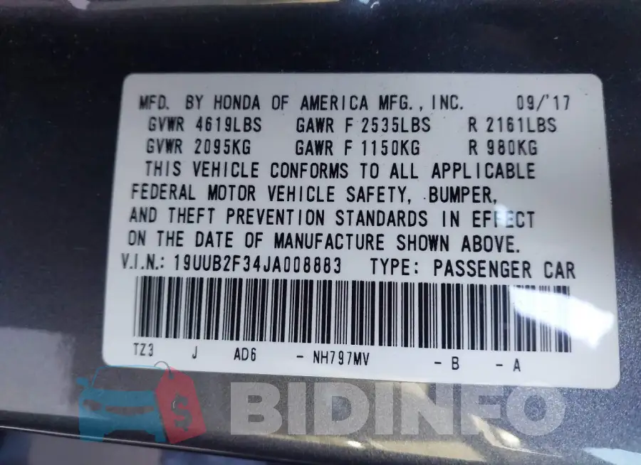 19UUB2F34JA008883 Photo# 9