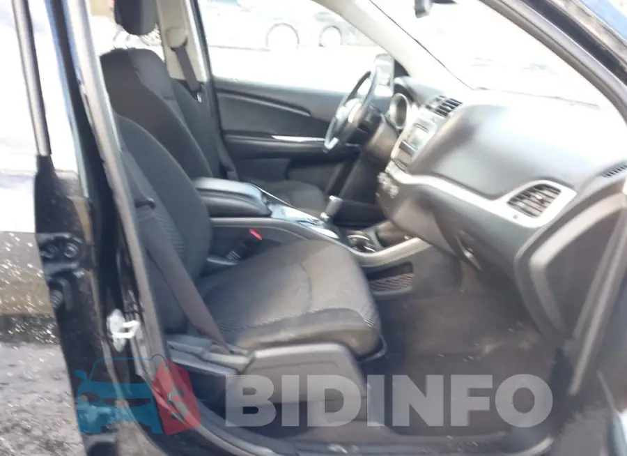 3C4PDCAB8LT262201 Photo# 5