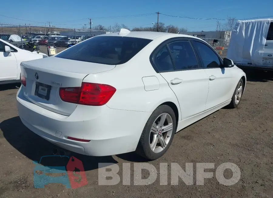 WBA3A5G57FNS85376 Photo# 4