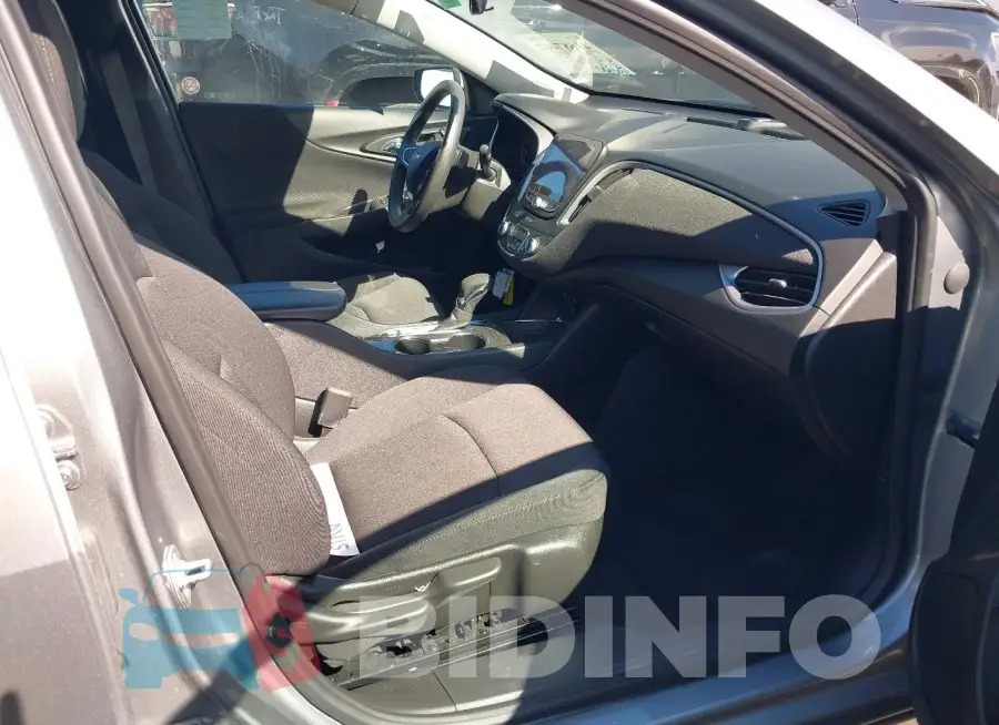 1G1ZD5ST5RF165206 Photo# 5