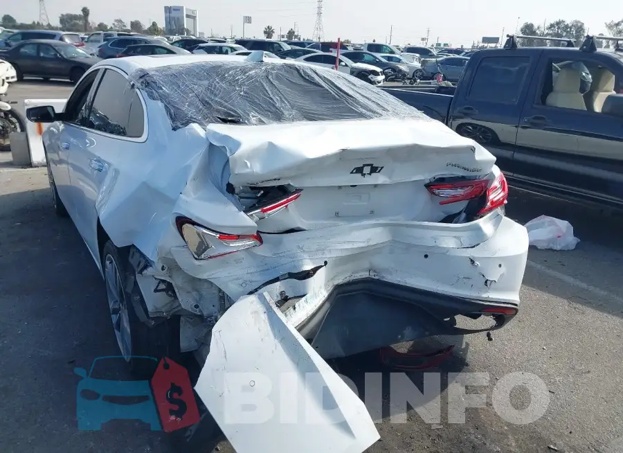 1G1ZE5SX7LF043082 Photo# 3