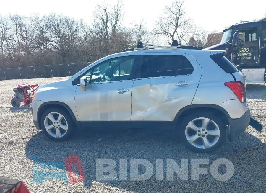 KL7CJNSB3FB147252 Photo# 14