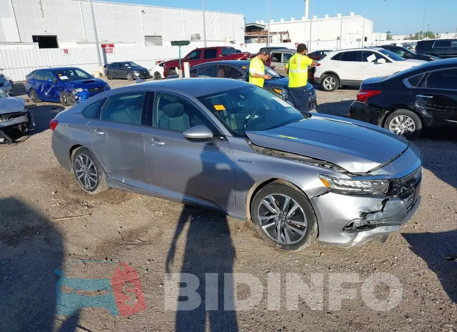 1HGCV3F18MA014763 Photo# 1