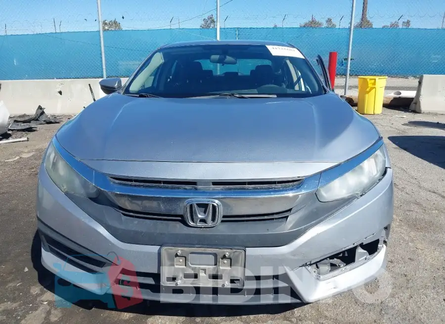 19XFC2F57HE202501 Photo# 12