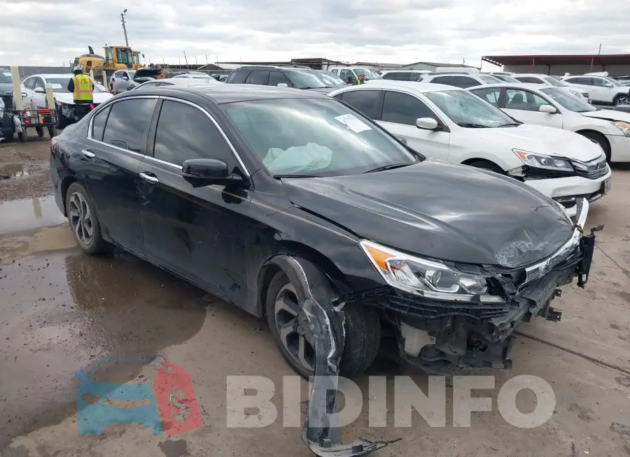1HGCR2F81HA150668 Photo# 1