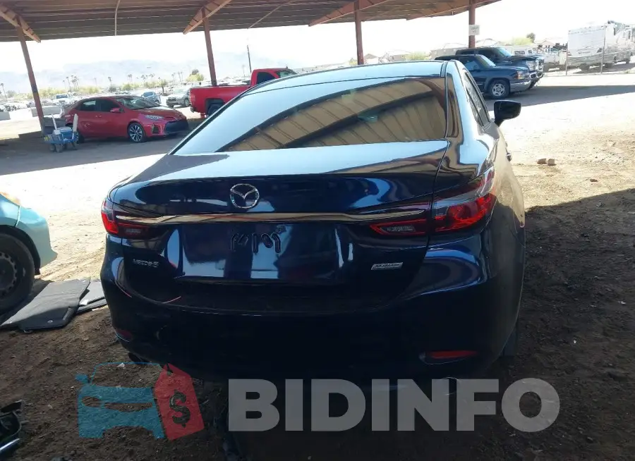 JM1GL1VM7J1310942 Photo# 17
