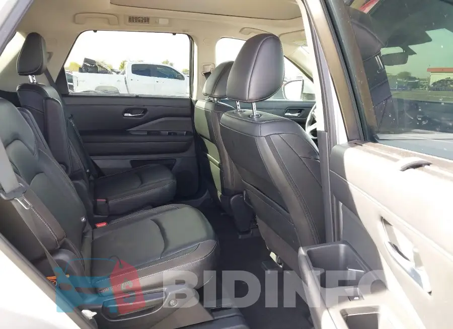 5N1DR3CB1PC260255 Photo# 8