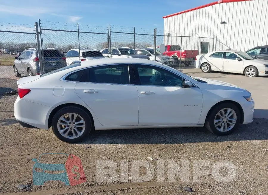 1G1ZD5ST9JF275924 Photo# 12
