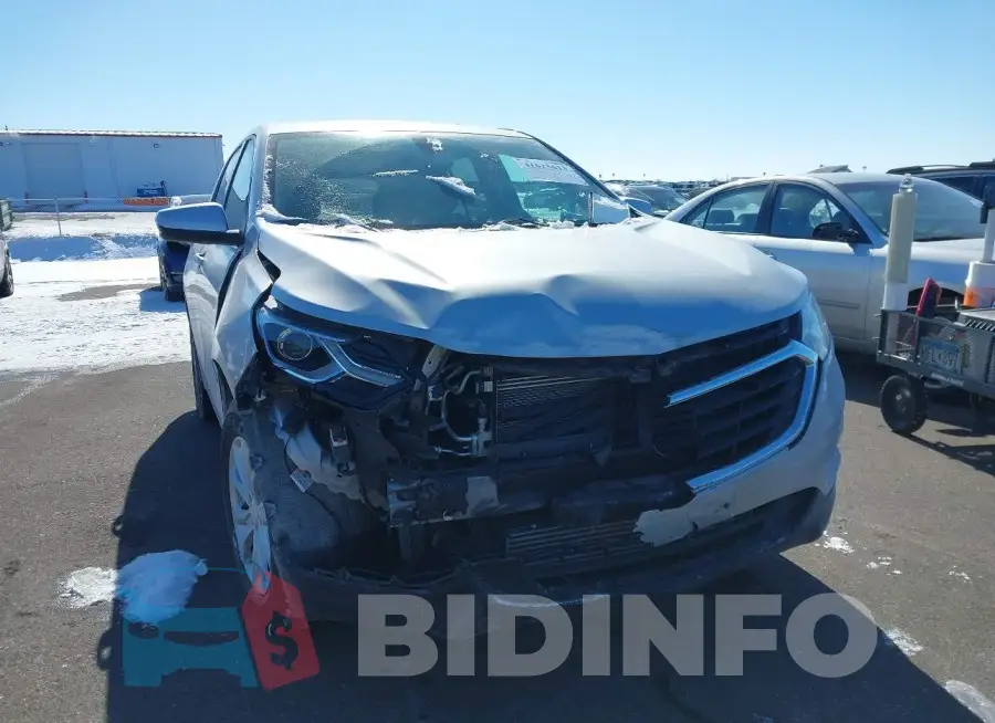 2GNAXSEV9J6350260 Photo# 6