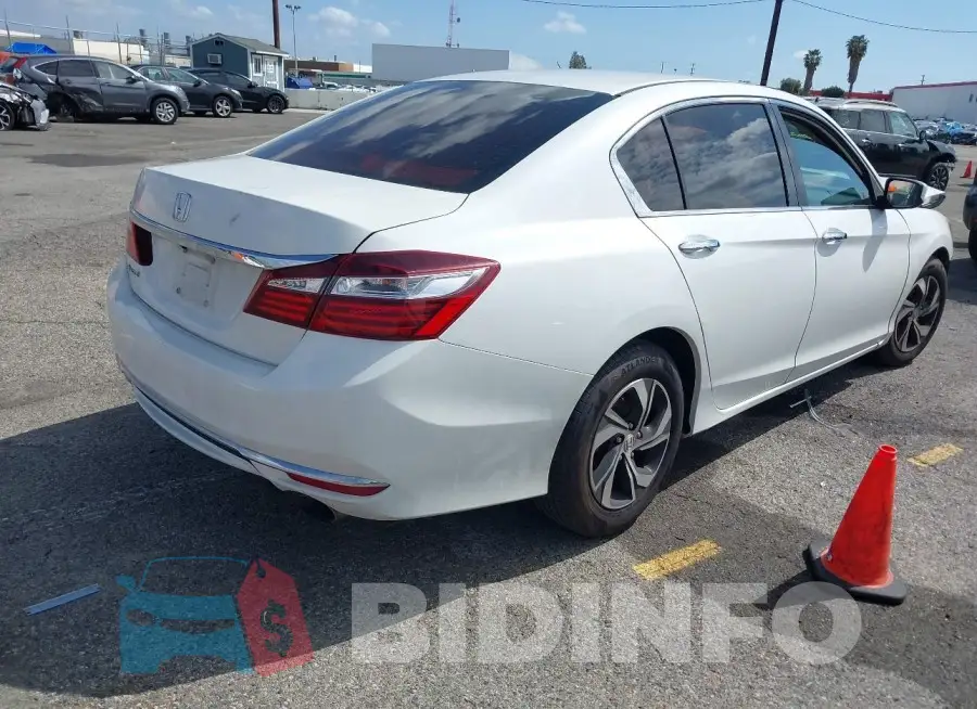 1HGCR2F38HA140773 Photo# 4