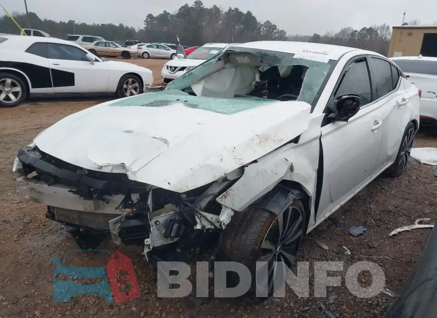 1N4BL4CV5KC109415 Photo# 2