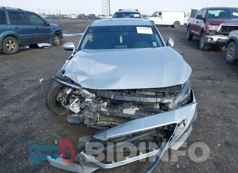 1N4BL4EV2KC151649 Photo# 13